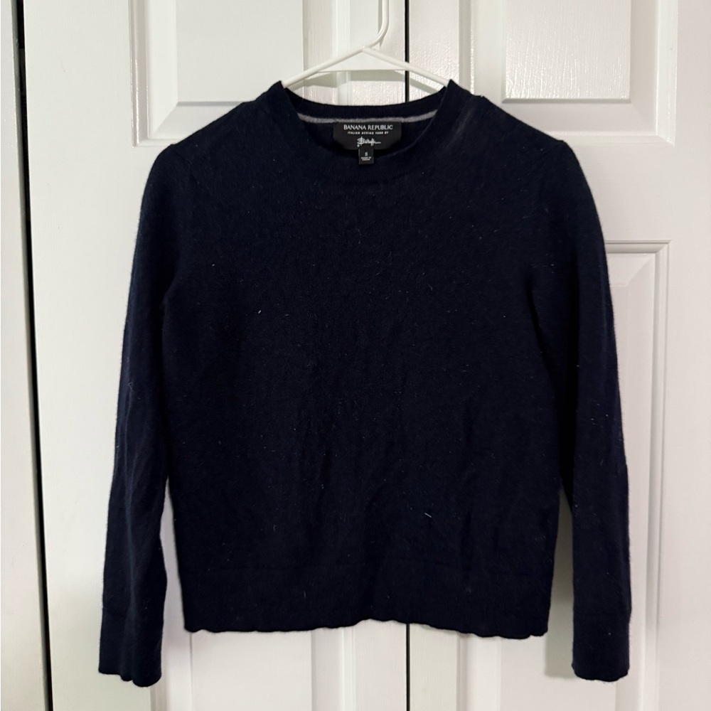 Banana Republic Women's Crew Neck Sweater
